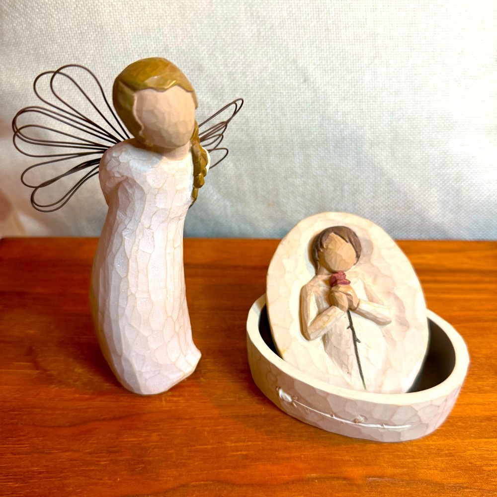 Willow Tree Thank you sculpted hand-painted figure and Loving Angel Keepsake Box